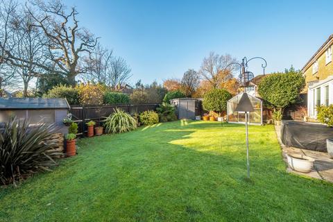 3 Crofton Close, Southampton, SO17 1XB