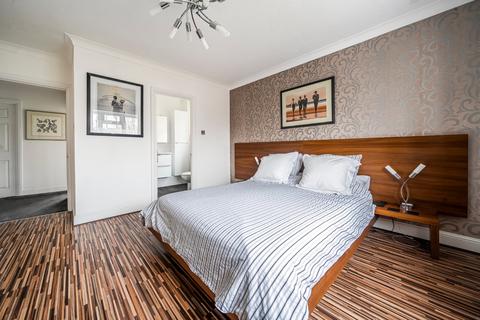 3 Crofton Close, Southampton, SO17 1XB