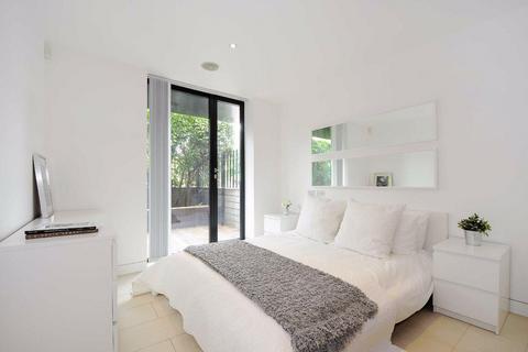 2 bedroom flat to rent, Latitude House, Oval Road, Camden, London, NW1