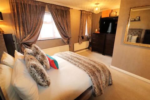 4 Ward Close, Erith, DA8 3EH