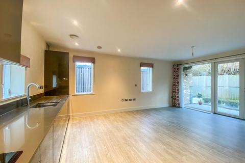 2 bedroom flat for sale, Knightly Avenue, Cambridge