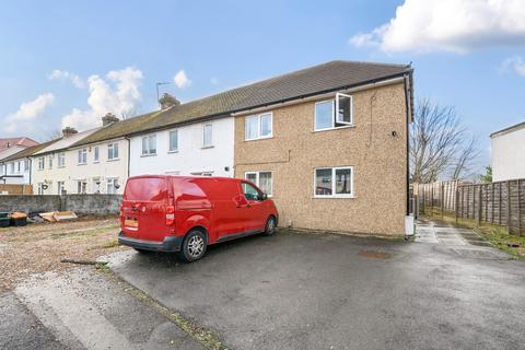 2 bedroom maisonette for sale, Teal Avenue, Bromley BR5