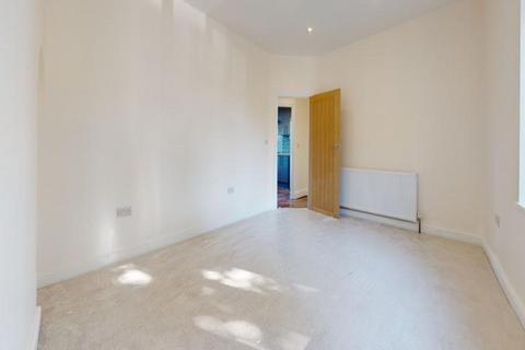 3 bedroom house for sale, Southend Lane, London, SE6