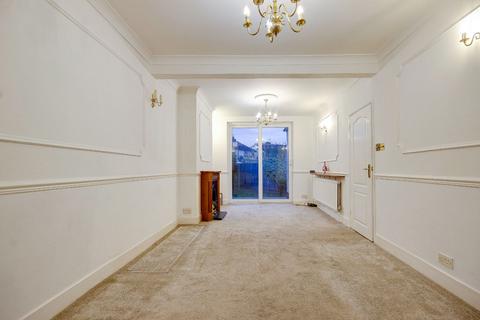 4 bedroom semi-detached house for sale, Monroe Crescent, Enfield