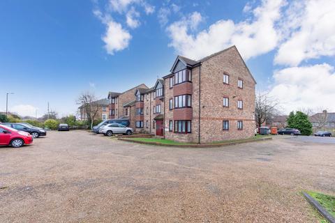 1 bedroom apartment for sale, Trevose House, Slough SL2