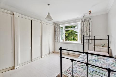 45 Beechwood Close, Amersham, HP6 6QX
