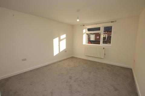 1 bedroom ground floor flat to rent, Flat 1 30a Regent Street, Kettering