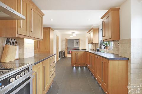 219 High Road, North Weald, Epping, CM16 6ED