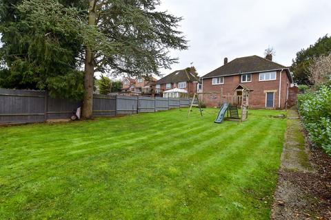 3 bedroom detached bungalow for sale, Chapel Street, East Malling, West Malling, Kent