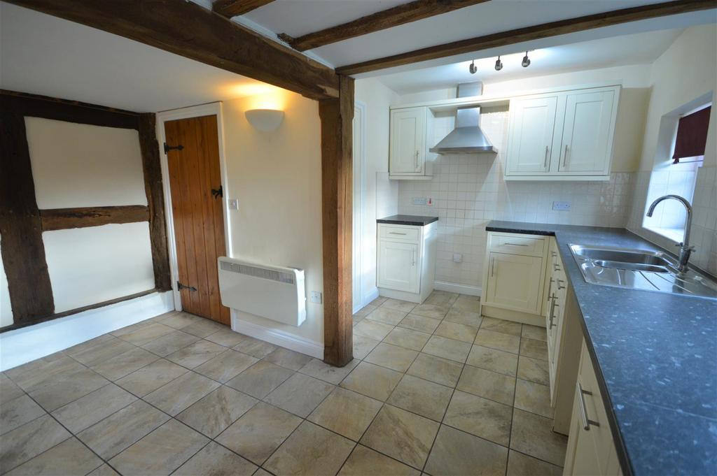 Kitchen dining room