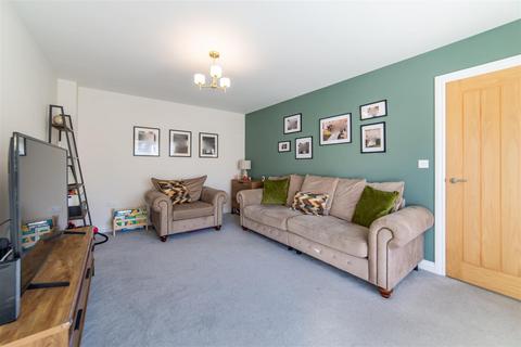 3 bedroom semi-detached house for sale, Dorchester Place, Kenton Bank Foot, NE13