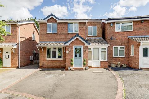 64 Borman Close, Nottingham, NG6 7AY