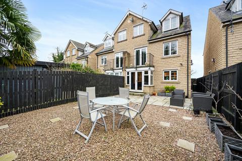 undefined, Leeds LS17