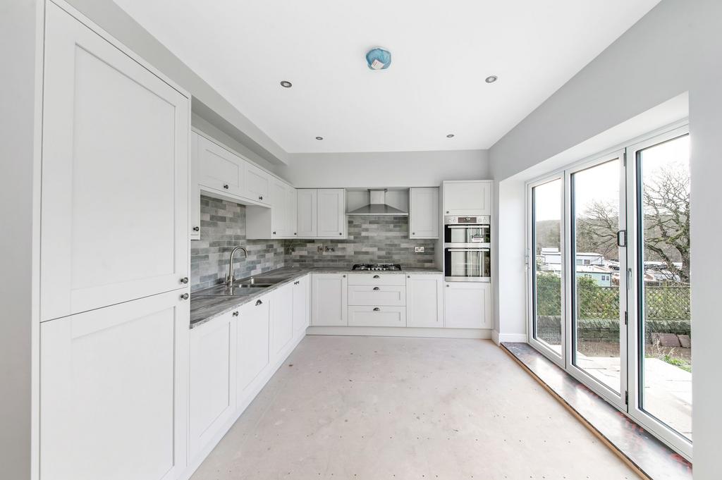 Open plan dining kitchen