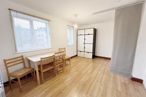 Studio for sale, Myers Lane , London , SE14