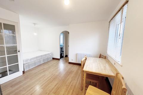 Studio for sale, Myers Lane , London , SE14