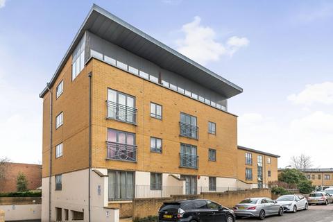 2 bedroom flat for sale, Sovereign Place, Harrow, HA1