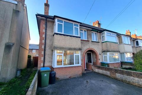 3 bedroom end of terrace house to rent, Dorset Road, Bognor Regis