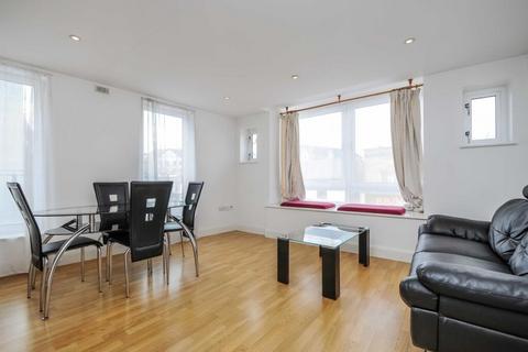 1 bedroom flat for sale, Cowleaze Road, Kingston upon Thames, KT2