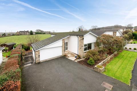 4 bedroom detached bungalow for sale, Park Avenue, Shelley, HD8