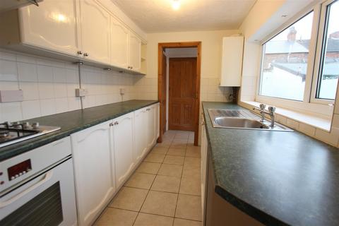 2 bedroom terraced house to rent, Wilson Street, Darlington