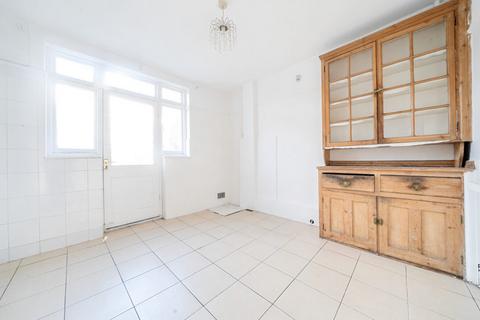 4 bedroom detached house for sale, Gunnersbury Crescent, Acton Town, W3