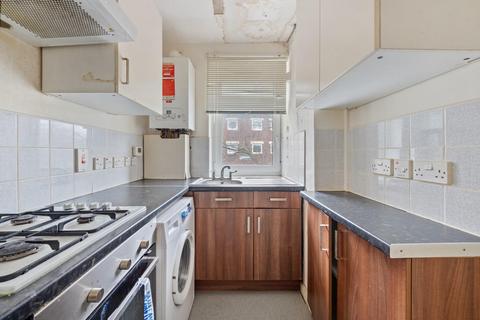 1 bedroom flat for sale, Nevill Road, London, N16