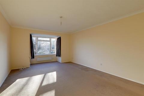 1 bedroom flat for sale, Fenners court, Worthing BN11