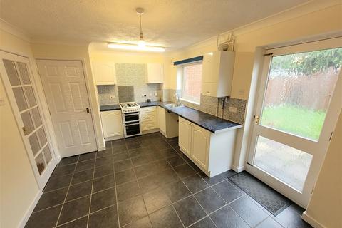 2 bedroom terraced house to rent, Breda Court, Spalding