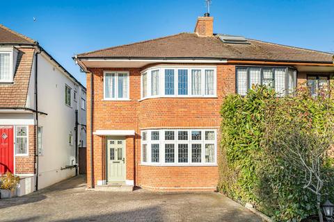 3 bedroom semi-detached house for sale, Brooklands Gardens, Potters Bar, EN6