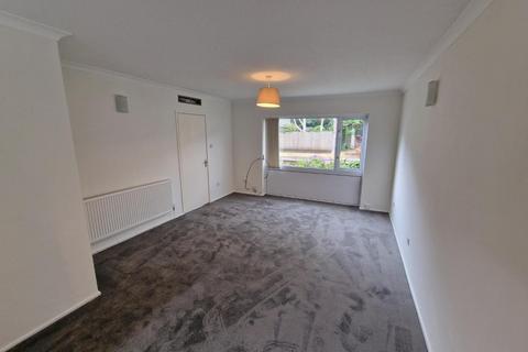 2 bedroom semi-detached house to rent, Berkley Drive, Penarth