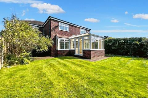 5 bedroom detached house to rent, Warburton Close, Hale Barns