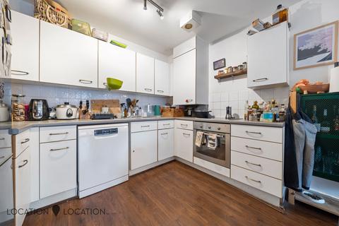 1 bedroom flat for sale, Grovelands Road, Hawthorne House Grovelands Road, N15