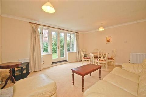 2 bedroom apartment to rent, Pavillion Court, Wimbledon, SW19