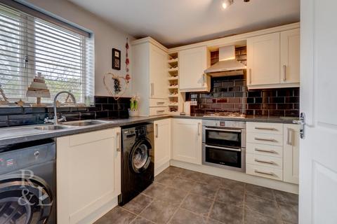 3 bedroom terraced house for sale, High Street, Woodville