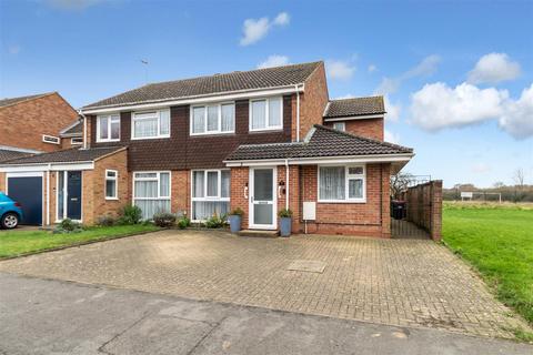 4 bedroom semi-detached house for sale, Redbridge, Stantonbury, Milton Keynes