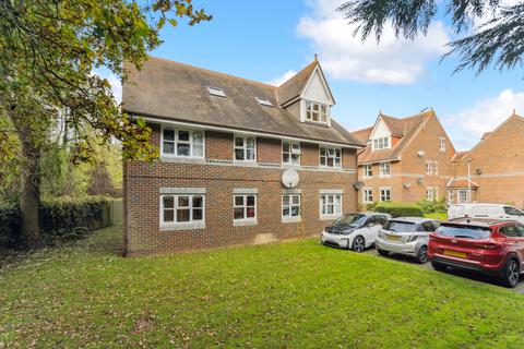 2 bedroom ground floor flat for sale, The Brambles, Prospect Road, St. Albans, Hertfordshire