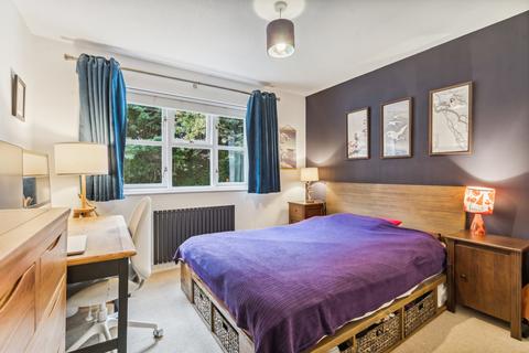 2 bedroom ground floor flat for sale, The Brambles, Prospect Road, St. Albans, Hertfordshire