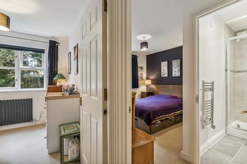 2 bedroom ground floor flat for sale, The Brambles, Prospect Road, St. Albans, Hertfordshire