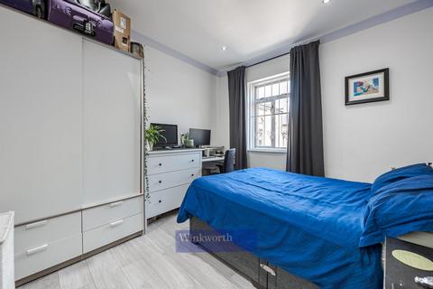 1 bedroom flat to rent, CLAYLANDS ROAD, SW8