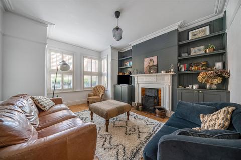 19 Campbell Road, Bedford, MK40 3DD