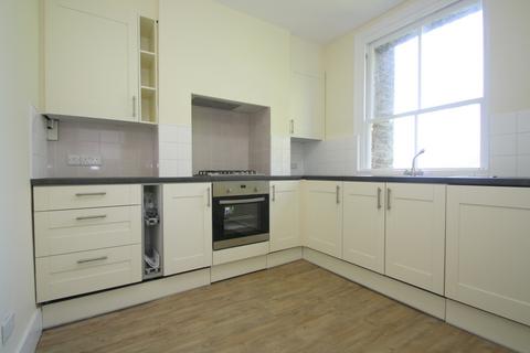 3 bedroom flat for sale, Kenmare Mansions, Gondar Gardens, West Hampstead, NW6