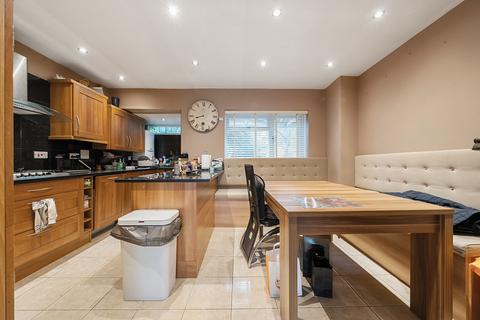 3 bedroom end of terrace house for sale, Fellbrook, Richmond, TW10