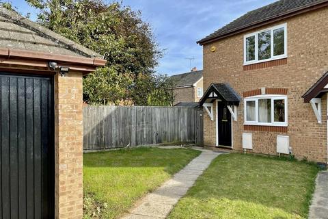 2 bedroom semi-detached house to rent, Dundee Drive, Stamford