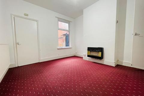 2 bedroom house to rent, Biddulph Street Leicester