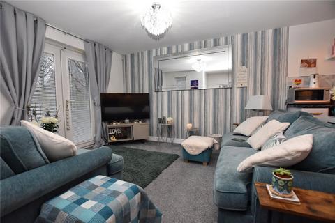 2 bedroom apartment for sale, Heywood Hall Road, Heywood, Greater Manchester, OL10