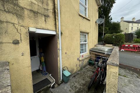 1 bedroom ground floor flat to rent, Wellfield Road, Carmarthen, Carmarthenshire