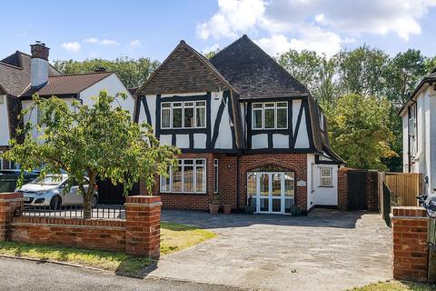 5 bedroom detached house for sale, Coulsdon Road, Coulsdon CR5