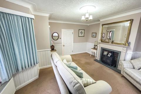 3 bedroom detached bungalow for sale, The Mount, Stoke-on-Trent, ST7 3