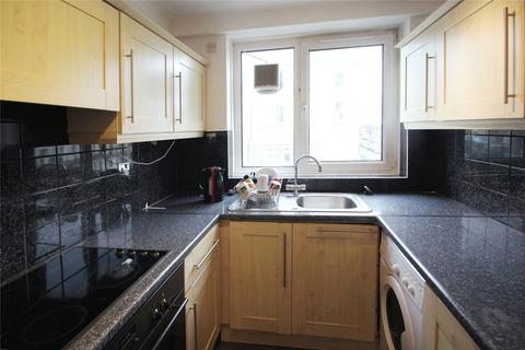 2 bedroom penthouse to rent, Queens Gardens, East Sussex BN3